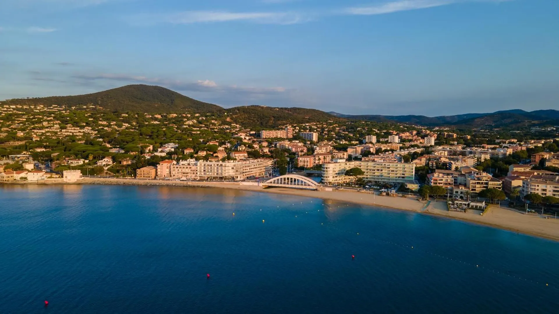 Lägenhet Appart Matisse Face Mer Parking Sainte-Maxime